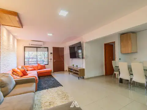 Casa en Venta en Solymar, USD 290.000