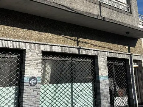 Local en Venta en Valentín Alsina, USD 169.000