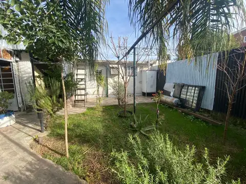 Venta | Casa | 1 Dormitorio | 3 Locales | Cochera | Granadero Baigorria | Apta Crédito