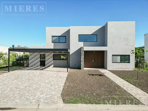 Casa en Alquiler en Villanueva, USD 2.600
