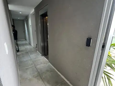 Departamento en Venta con 2 cocheras