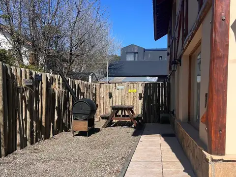 Casa 4 ambientes con 1 baño