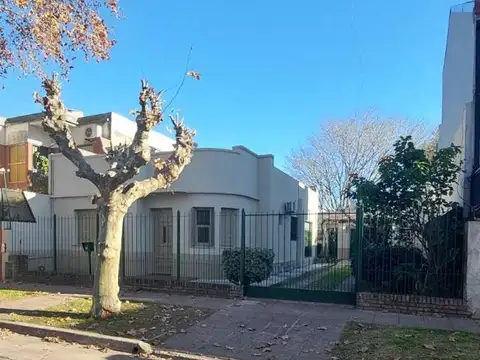 Casa en Venta en Quilmes, USD 115.000