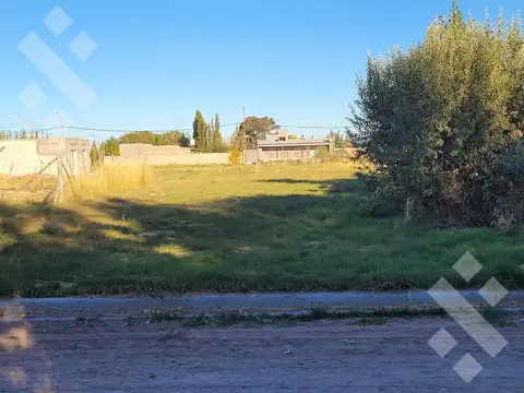 VENTA : Terreno de 562,28 m2- B° Don Higinio - Calle Bernardo Orejas- Fernandez Oro (RN)