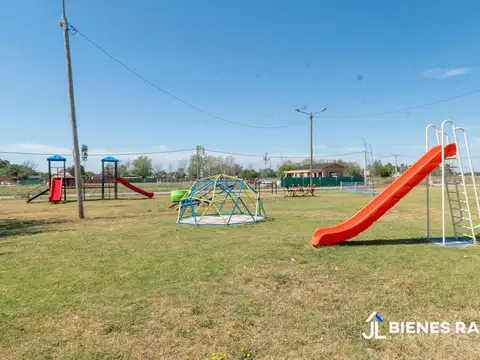 Terreno en Venta 49  mts Fondo