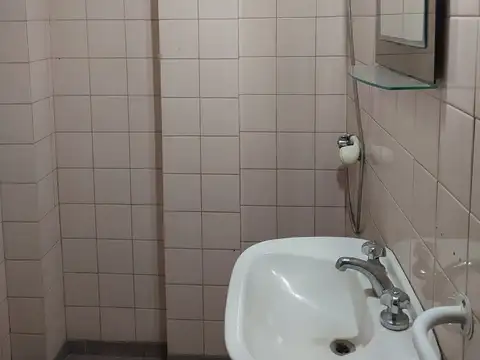 Depto Tipo Casa en Venta 32 años