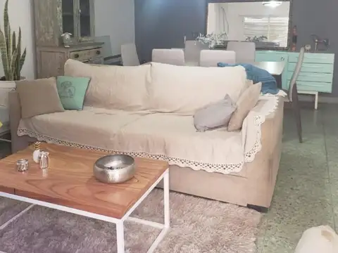 PH en venta - 1 Dormitorio 1 Baño - Castelar