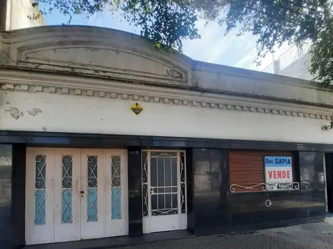 Casa 3 dormitorios con cochera