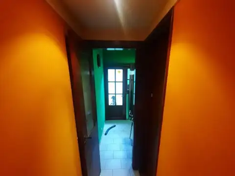 Casa 3 dormitorios con cochera