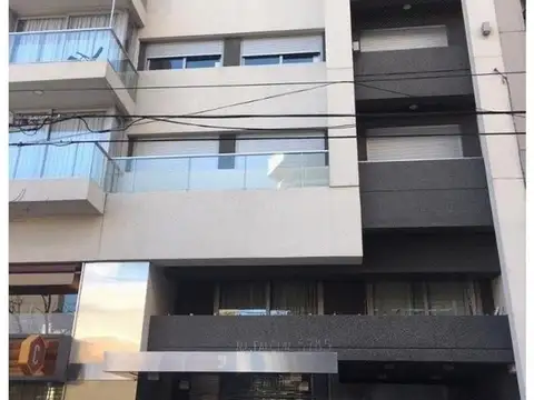 Av Cnel Ramon L. Falcon 5700, Piso 2