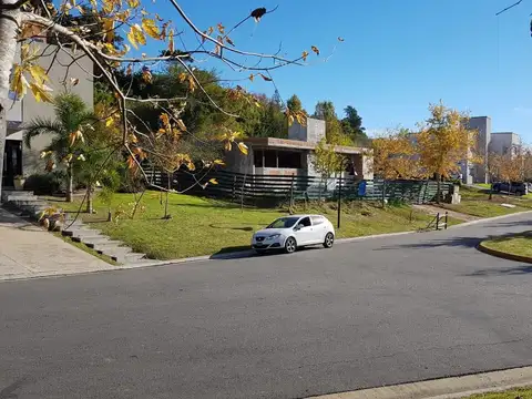 Terreno en Venta en El Cazal, USD 50.000