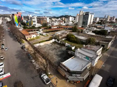 Terreno en Alquiler de 689,0 m2