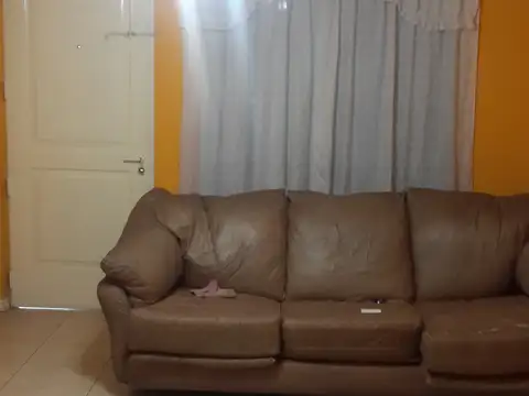 ALQUILER CASA DE 4 DORMITORIOS!