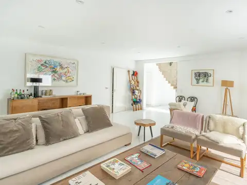 Casa 5 ambientes con 3 baños