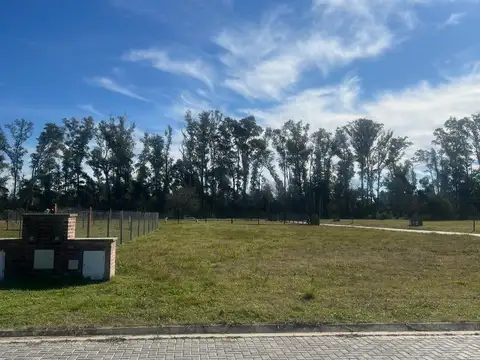 LOTE EN VENTA, BARRIO ABIERTO