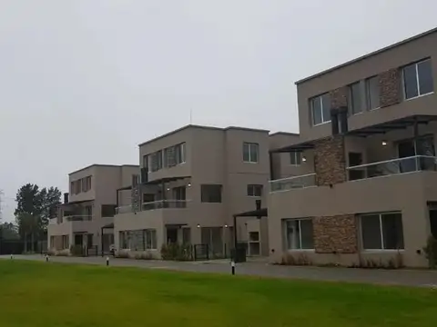 Green Village Pilar 100