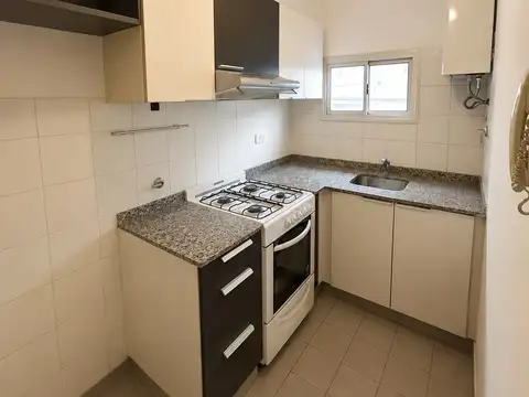 Departamento 3 ambientes con 1 baño