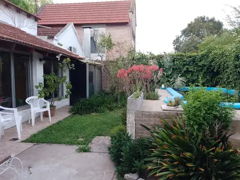 Casa 4 ambientes con 1 baño