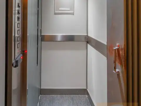 Oficina en Alquiler en Ramos Mejía Sur, $ 750.000