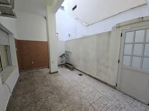 Artigas 4600, Piso PB