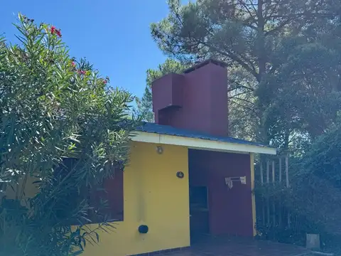 COMPLEJO DE CABAÑAS EN MONTE HERMOSO.