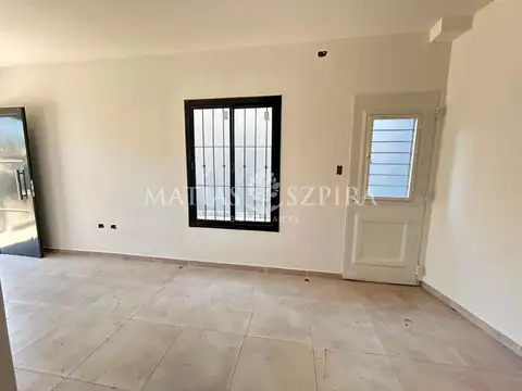 Depto Tipo Casa en Venta en San Antonio de Padua, USD 69.000
