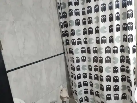 CASA 7 AMBIENTES EN VENTA