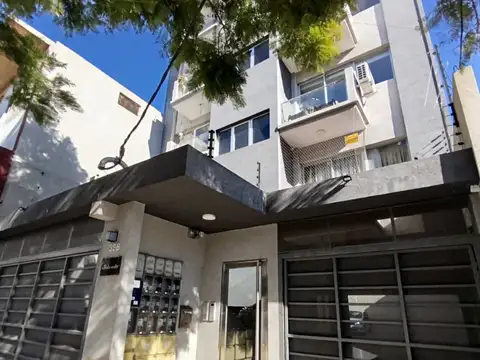 Hermoso departamento de 2 ambientes con cochera