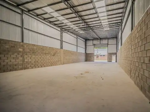 VENTA GALPON ALQUILADO 235 metros excelente