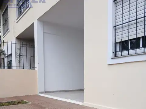 Depto Tipo Casa en Alquiler de 2 dormitorios