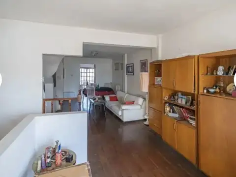 Depto Tipo Casa en Venta en Saavedra, USD 360.000