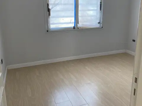 EXCELENTE CASA  4 AMBIENTES A ESTRENAR TERRENO PROPIO, EXCELENTE CALIDAD DE CONSTRUCCION