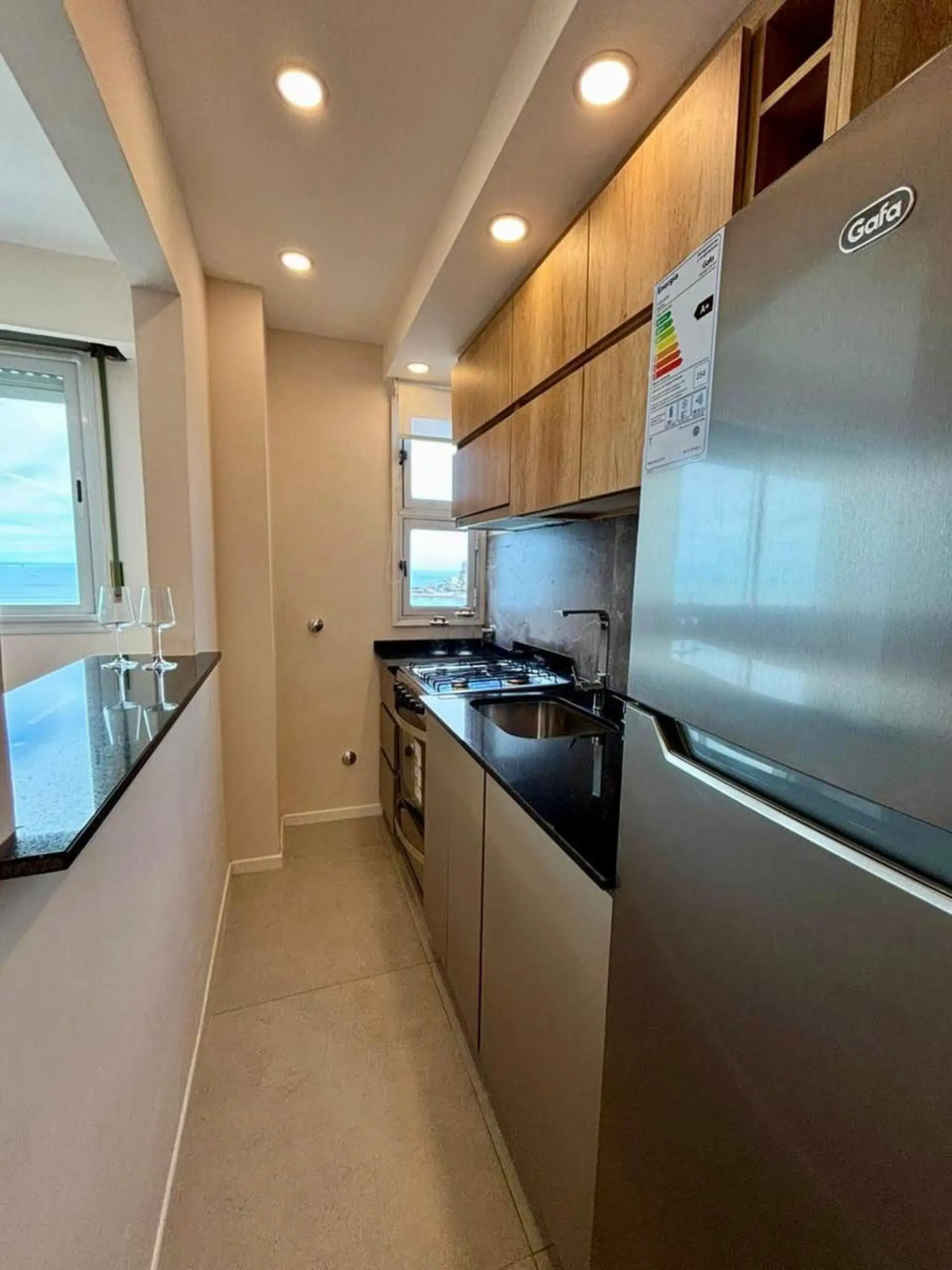 Depto 1 amb, 23m² con vista al mar — Centro