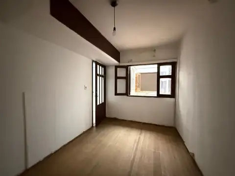 Venta Casa 2 dormitorios, Escritorio, Fondo Cordón