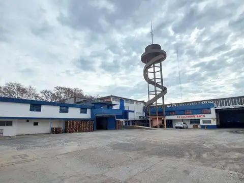 IMPRESIONANTE GALPÓN EN ALQUILER!!