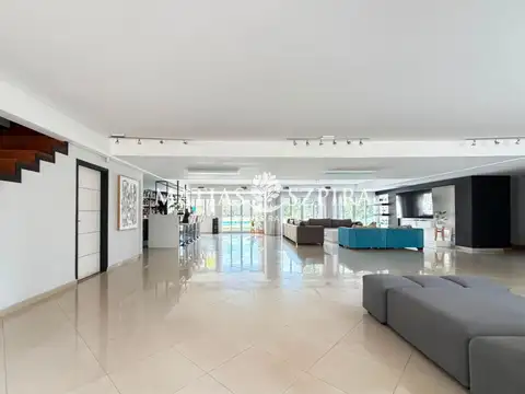 Casa en Venta de 6 dormitorios