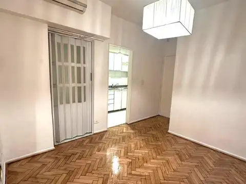 Avenida Luis María Campos 1000, Piso 1