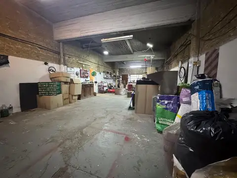 GALPON + Casa Multi familiar en  Villa Bosch. GRAN OPORTUNIDAD