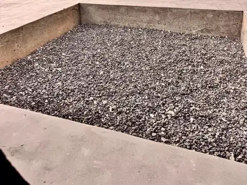 Casa 5 Ambientes en Alquiler Rumenco Joven