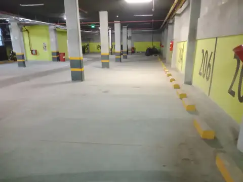 SE VENDE COCHERA 12M2, SUBSUELO N° 207, PILAY FUTURA!