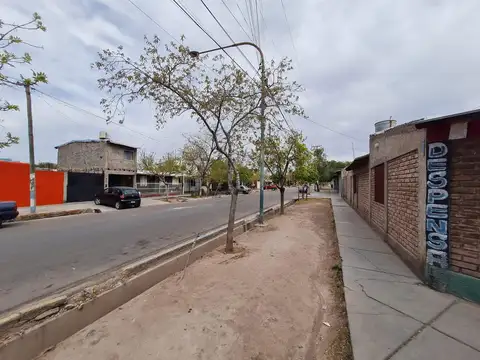 Azul y Aristóbulo del Valle 2197- B°Covimet- Godoy Cruz