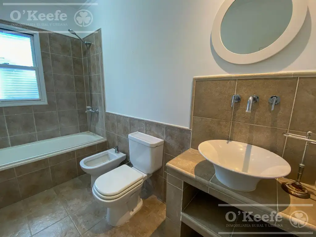 Casa en Venta  de 4 Ambientes En Club de Campo Abril Hudson Berazategui - Foto 25