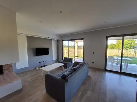 Casa - Venta - Argentina, Concordia - OMBU 100