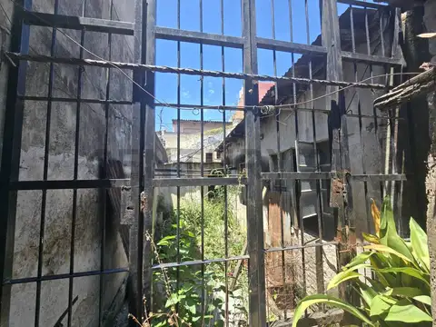 Sayos 5300, Piso 0
