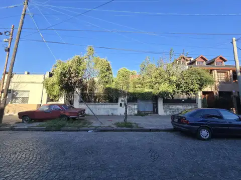 Sayos 5300, Piso 0