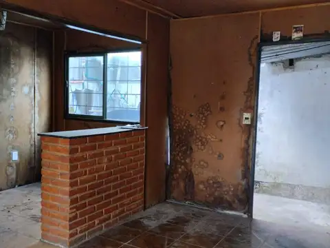 Depto Tipo Casa en Venta en Villa Ballester, USD 35.000