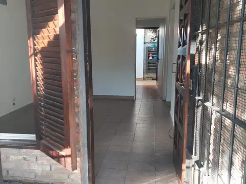 Depto Tipo Casa en Alquiler de 2 ambientes