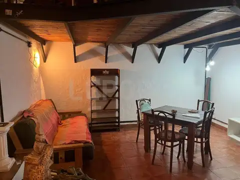 PH con estilo rústico en Villa Crespo - sin expensas