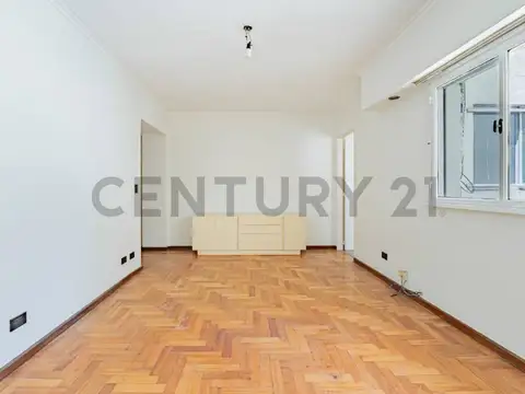 Departamento en Venta en Caballito Sur, USD 112.000