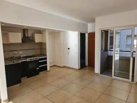 DEPARTAMENTO DOS AMBIENTES - EN ALQUILER - MORON